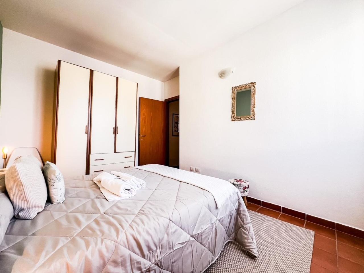 Monte Nero 9A Appartement Olbia Buitenkant foto